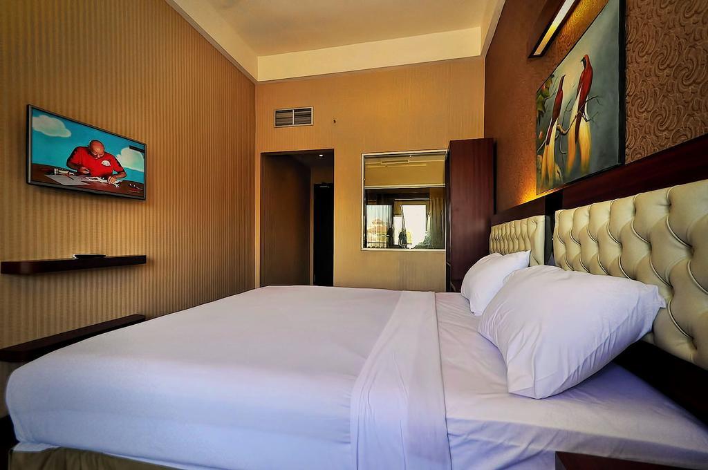 Spencer Green Hotel Batu  Εξωτερικό φωτογραφία