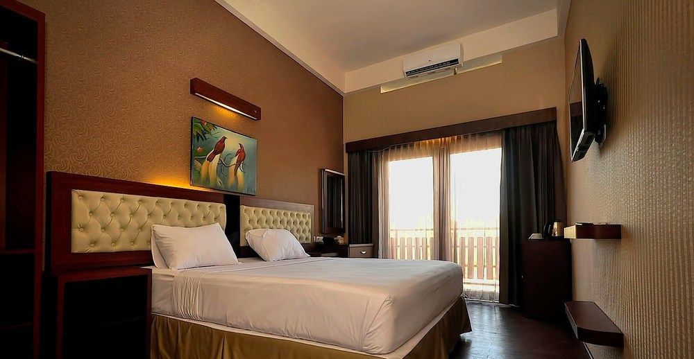 Spencer Green Hotel Batu  Εξωτερικό φωτογραφία